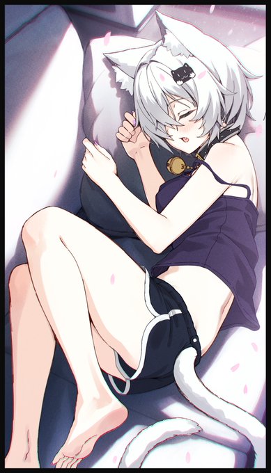 春のぽかぽか陽気でスヤスヤくおんちゃん ラフ🐈 