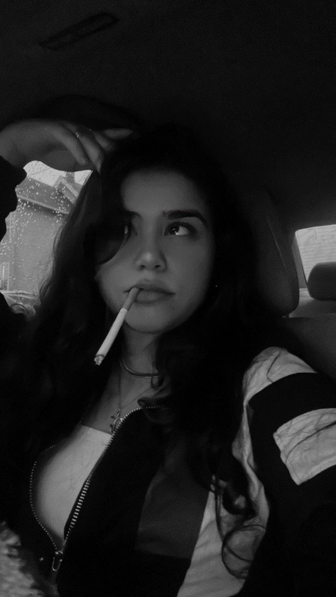 jazaming's tweet photo. Times are different times are new. Learning all u need is you. I got a cat he’s so sweet. I got a car system. I’m
Still smoking more then your dad and I’m
Smarter and tougher then I use to be thank god.  Also I love new ports and my soulmate fr. xo https://t.co/1FZ6vl9DWL