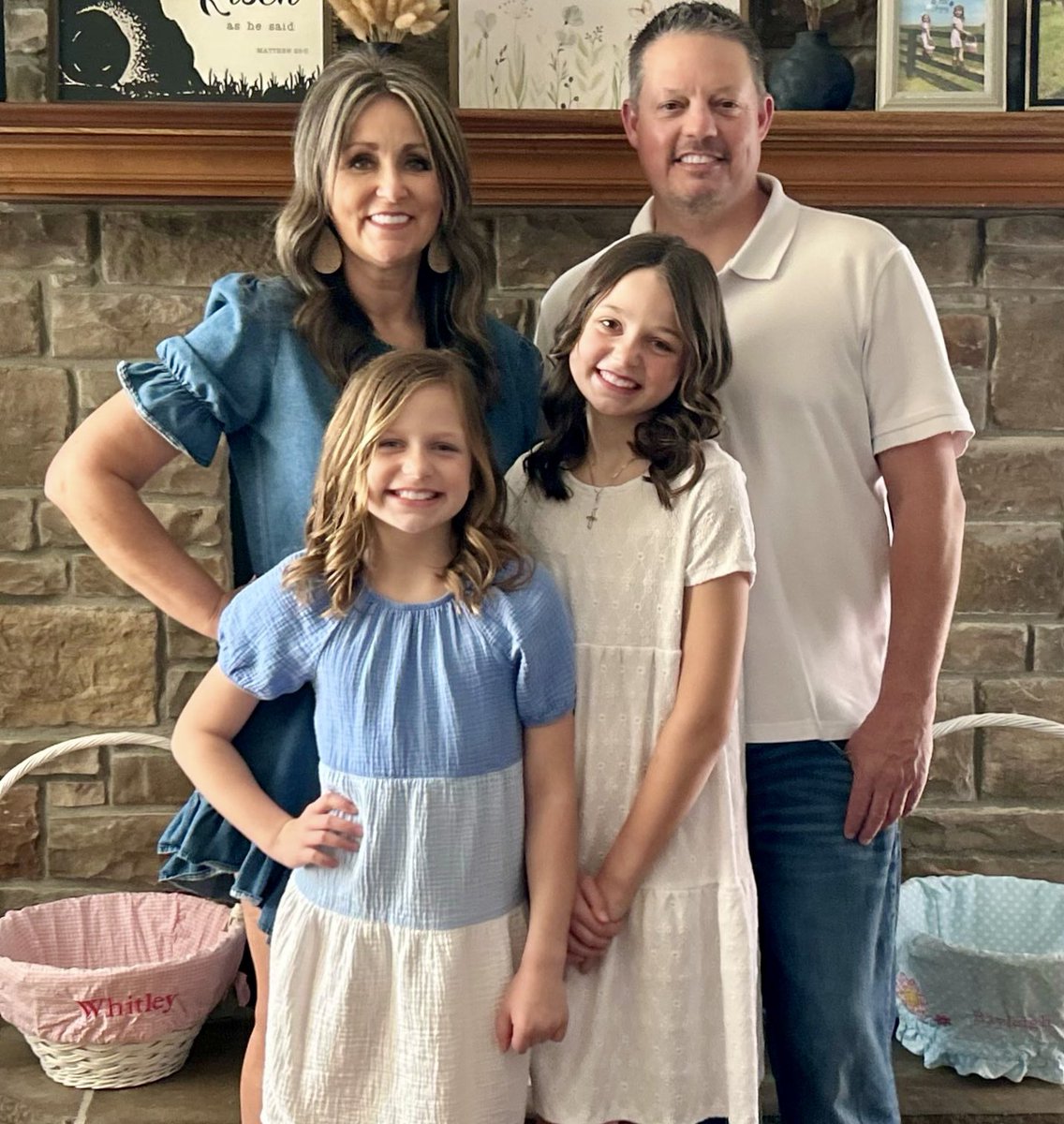 Come as you are! We serve a Risen Savior! It is finished! Happy Easter to all our friends and family from the Roberts crew! ✝️

#HeIsRisen 🙏🏼
#UpFromTheGrave 🙌🏼
