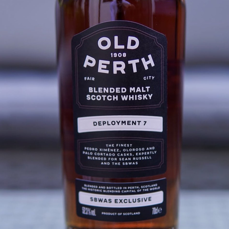 Qantima_Group's tweet photo. Old Perth whisky 🥃 es un escocés con mucha historia. La destilería Morrison era la propietaria de J WALKER en la actualidad siguen elaborando mezclas para la marca de #Diageo
Por ello está considerado uno de los mejores #scotch de #Escocia
Descubre más en https://t.co/a3lsVtfho1 https://t.co/GQnAUOYDID