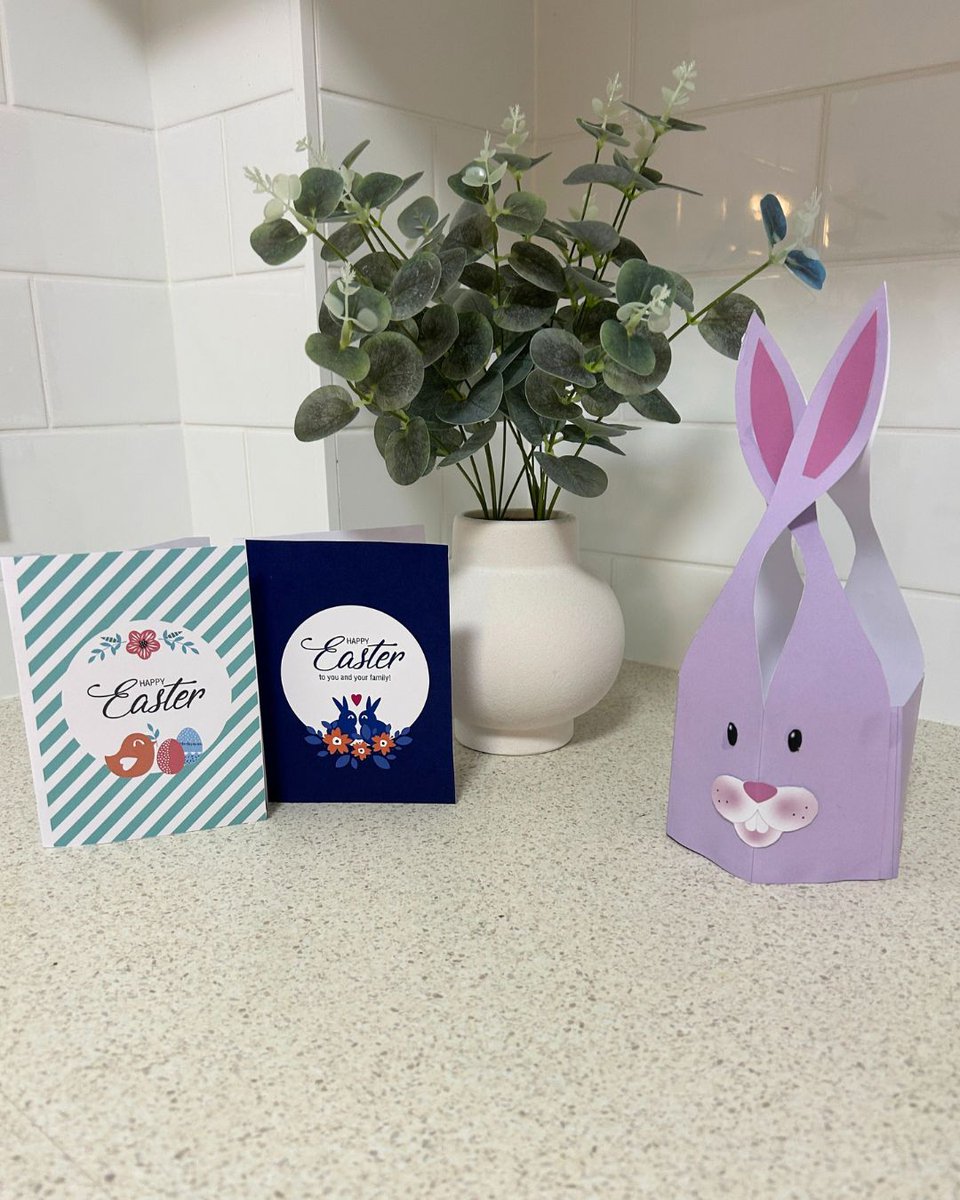 Happy Easter, everybunny! 🐰

#epson #easter