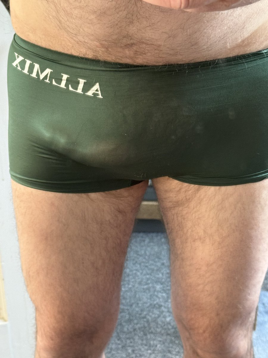 Got some new pants, what do we think?