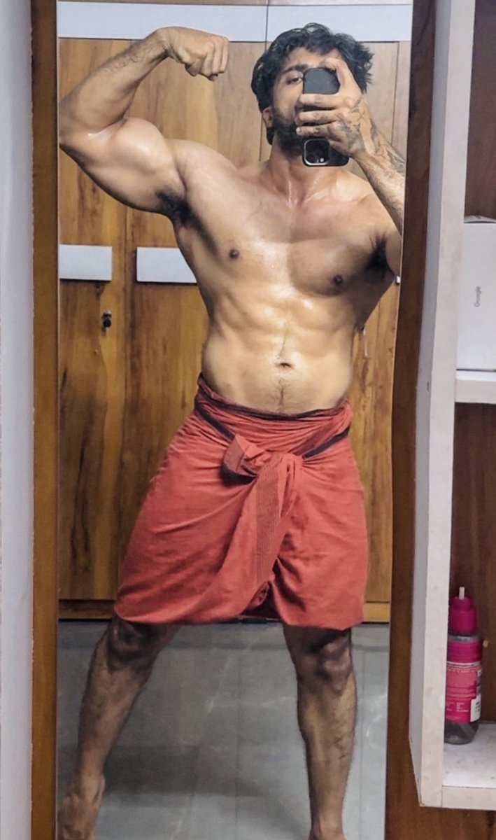 അന്ന് നുകർന്നതിന്നും നാവിൻ തുമ്പിലുണ്ട്…👅🍌💦😋