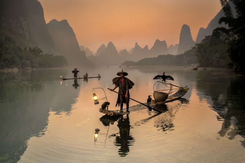 FedeItaliano76's tweet photo. The Cormorant Fishermen of Yangshuo

[Photographs by Peter Yan, The Eng Loe Djatinegoro and Jimmy Nelson] https://t.co/FUzbvy9GGc