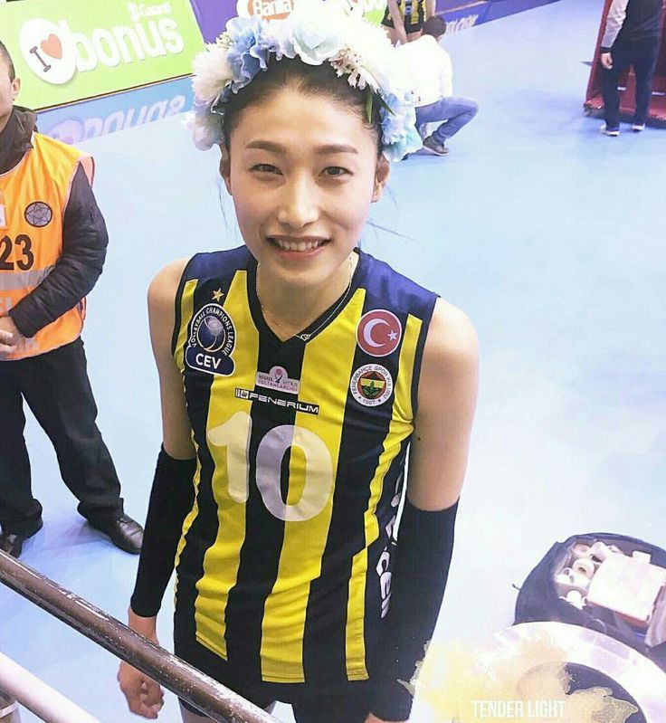 iluvkyk's tweet photo. The only Korean player to have played for Fenerbahçe,
@kimyk10  helped the team claim their first CEV Champions League title. She was awarded Best Scorer and MVP of the tournament, and ranked first in both serving and attacking. https://t.co/EETfjBL6Ew