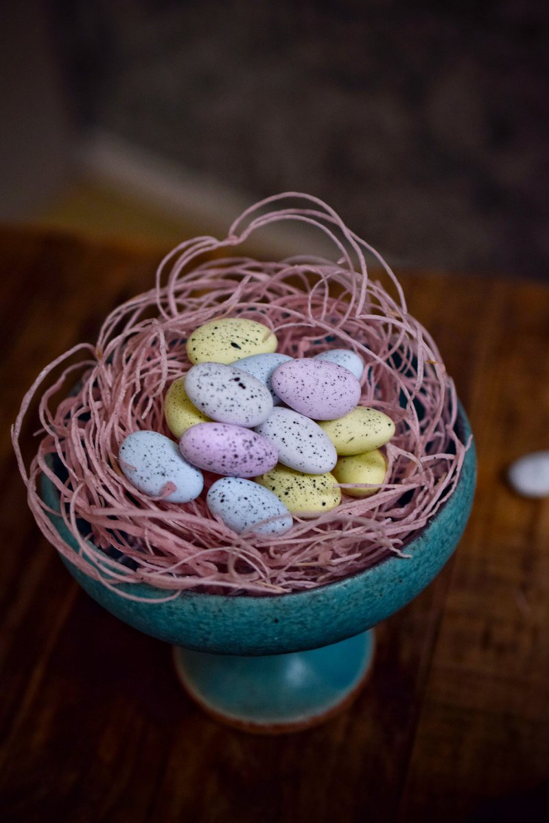 jnjb2030's tweet photo. おとぎ話の途中みたいなケーキができました。
Happy Easter 🐇 https://t.co/MNnn0LZ9AB