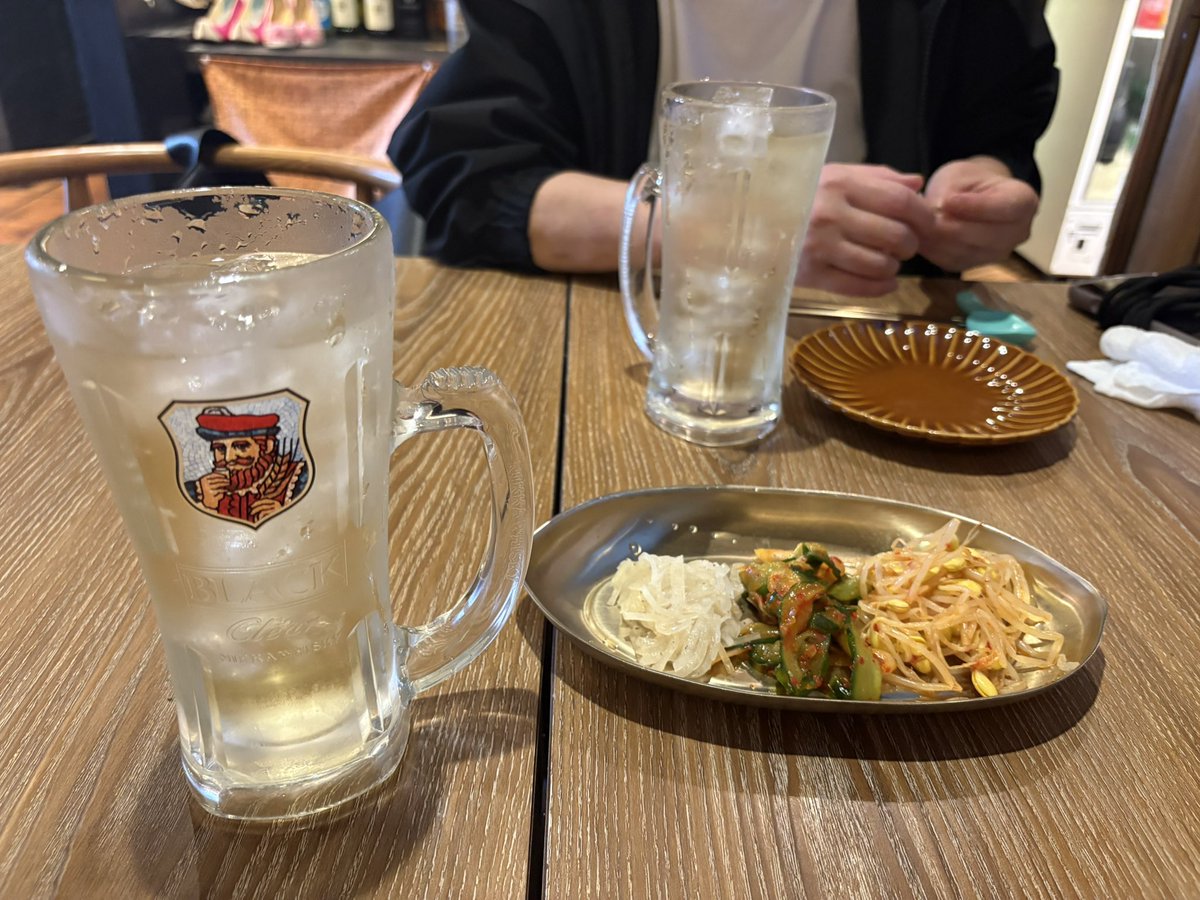 _mrcn123's tweet photo. 母親と韓国料理屋 https://t.co/L1U9NSiiiQ