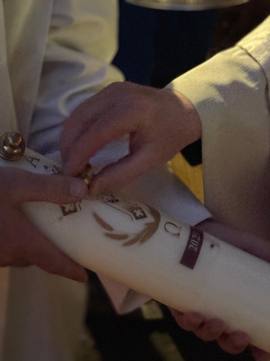 St Patrick's Belfast tweet media