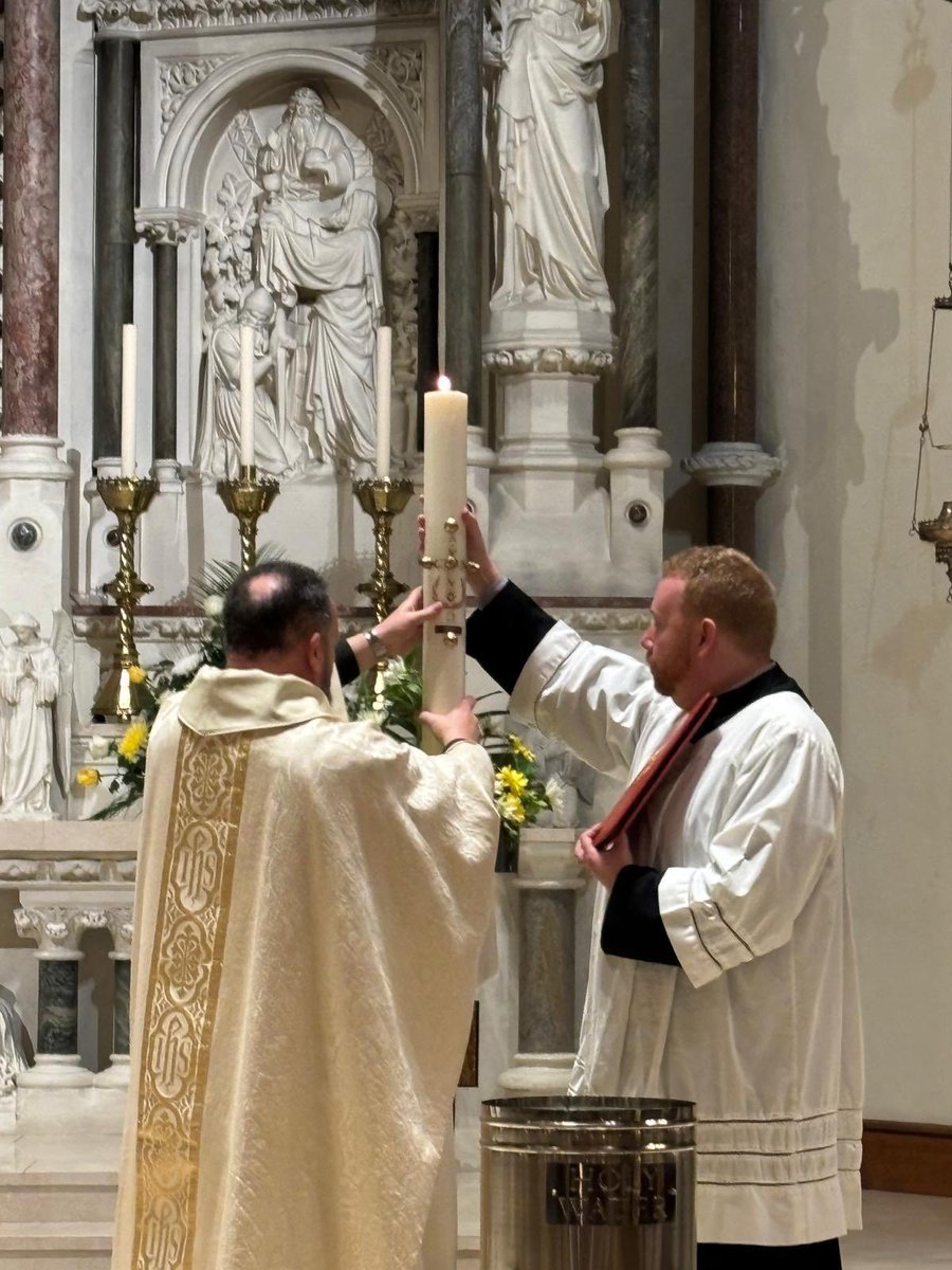 St Patrick's Belfast tweet media