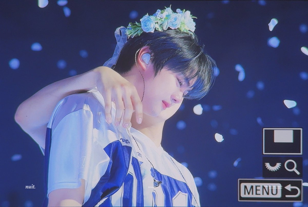 250420 

#제로베이스원 #ZEROBASEONE #ZB1
#김규빈 #KIMGYUVIN #キムギュビン #金奎彬