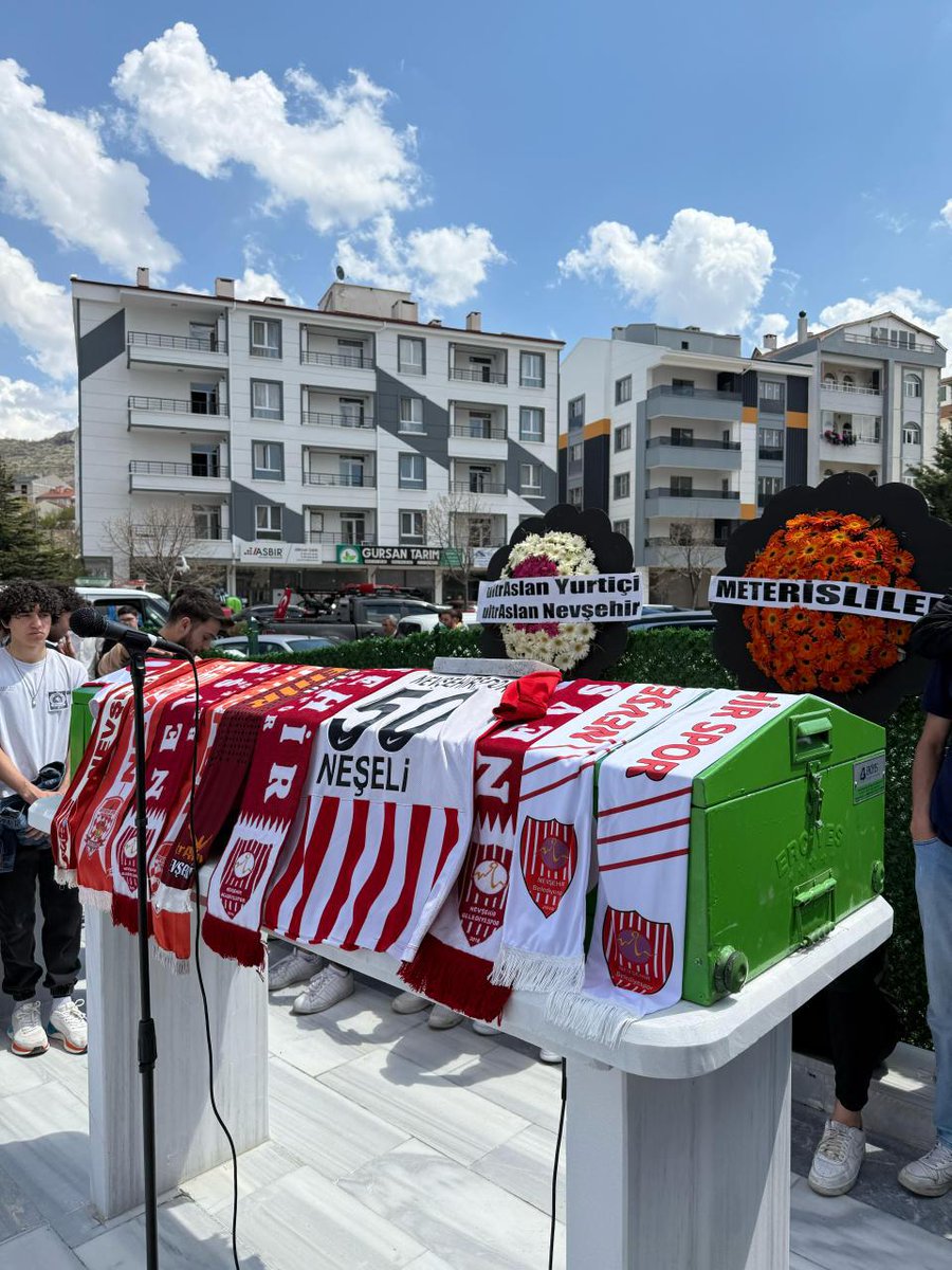 Aslan Kardeşimiz Canımız,Ciğerimiz İhsan Neşeli'yi Son Yolculuğunda Yalnız Bırakmadık..
#uAYurtiçi
#uANevşehir