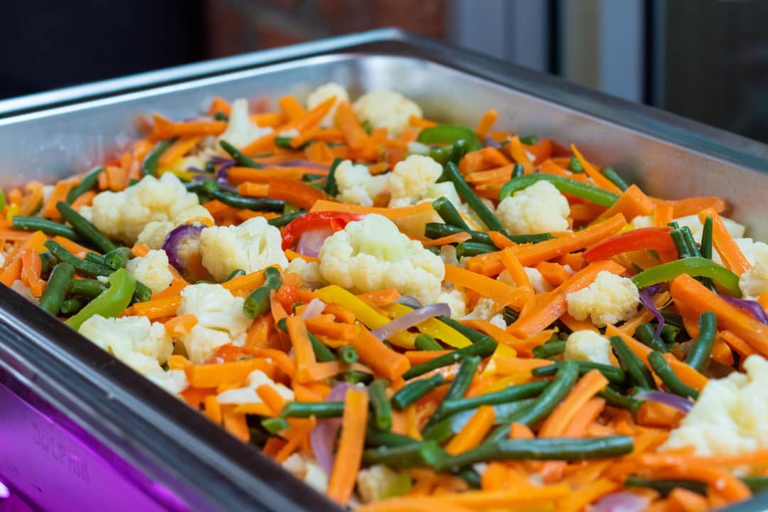 bluelemoneats's tweet photo. We were in Highlands, Harare yesterday doing what we are good at, #catering services. 

Get in touch with us for catering services for all occasions. @MarthaTheChef

Contacts 0712918995 | 0714648614  | 0777814570 https://t.co/CcbErg91S7