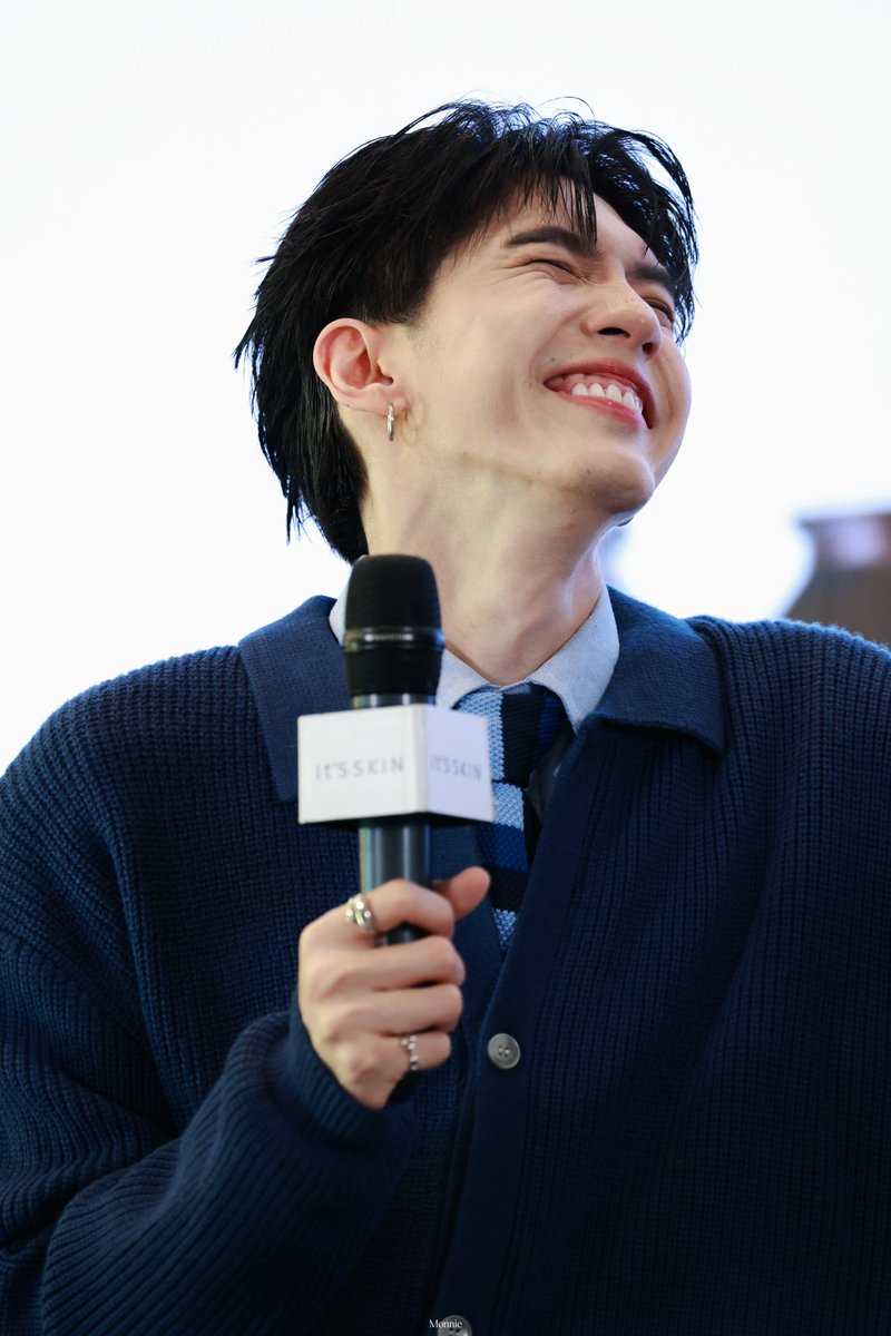 monnieeeee_0318's tweet photo. You will be my lucky star right? 
To help me to pass the challenge🙏🏻
-
@tnbau1 
-
#ITSSKINxAouBoom
#aou_tnbknr https://t.co/86AC4mmpVn