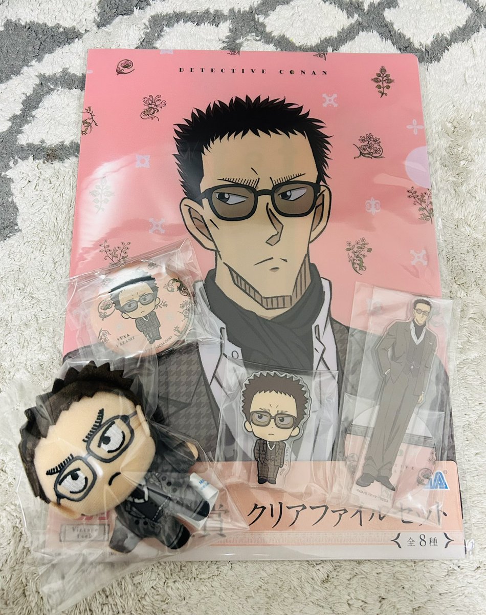 meguri325's tweet photo. セブンのコナンくじを引いたらほぼ風見が出て笑った🤣(引いた半分が風見でした)
風見好きやから嬉しいけど、こんなことある⁇笑
#コナン https://t.co/6jtnPik8KS