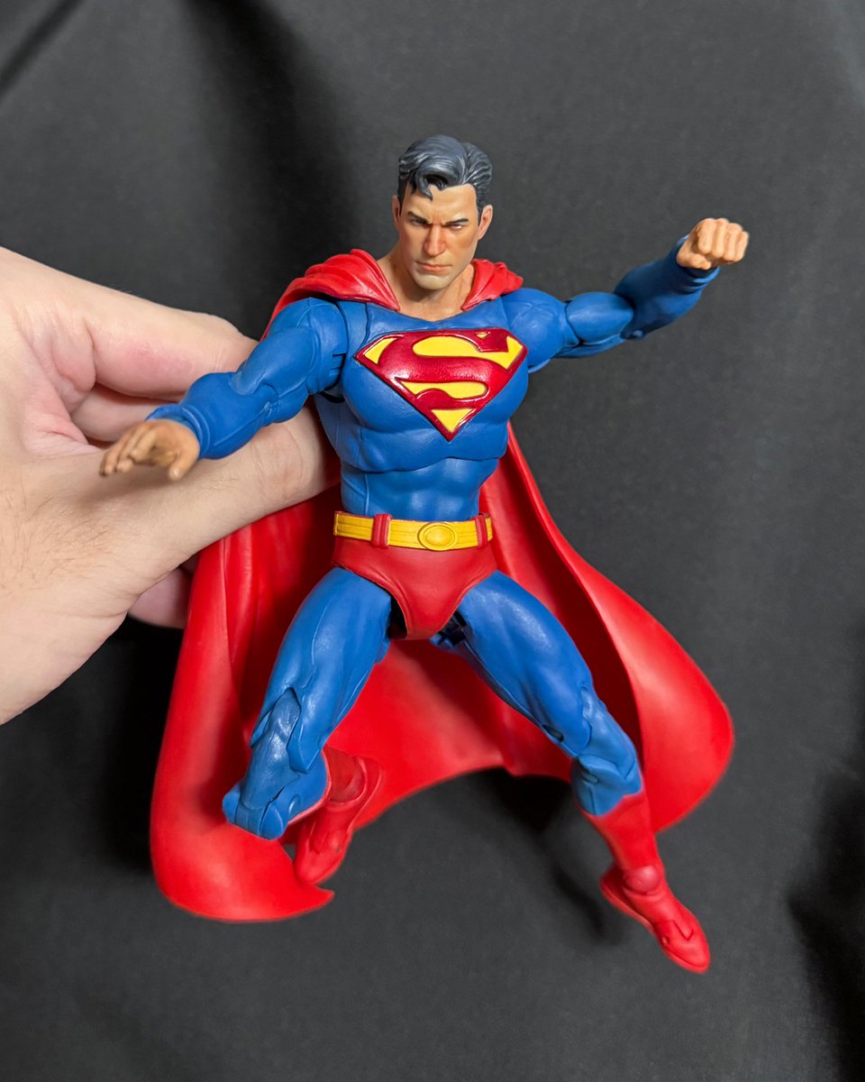 k__zus's tweet photo. The Man of Tomorrow 

Custom head swap and skin tone repaint on McFarlane Superman AC1000

#dc #dccomics
#clarkkent 
#superman
#toystagram #toyscollector
#actionfigurecustoms 
#justiceleague
#actioncomics1000 #actioncomics 
#mcfarlane #figurephotography https://t.co/UCLvwdDt3o
