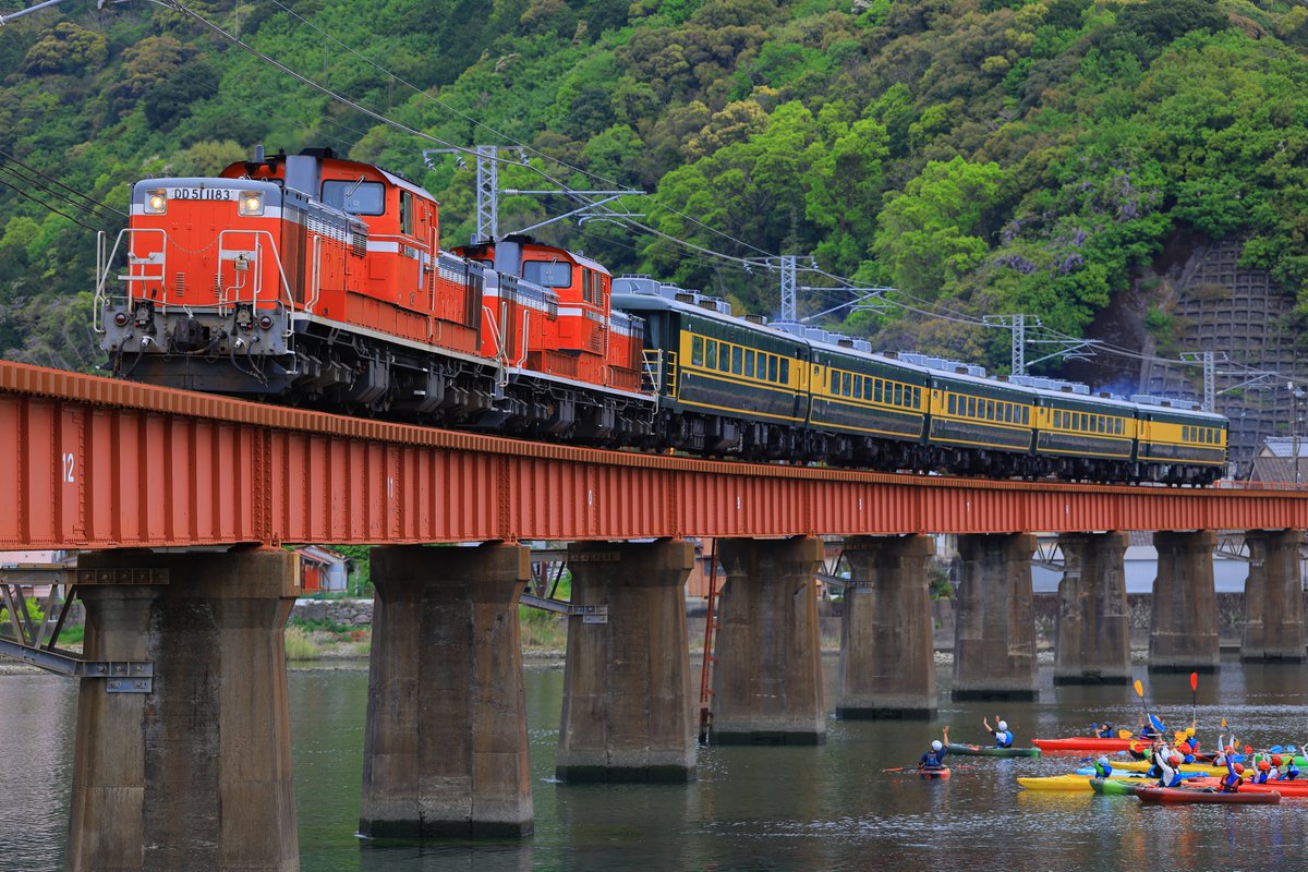 本日は「サロンカーはやたま」を撮りに久しぶりに和歌山県へ。1発目は