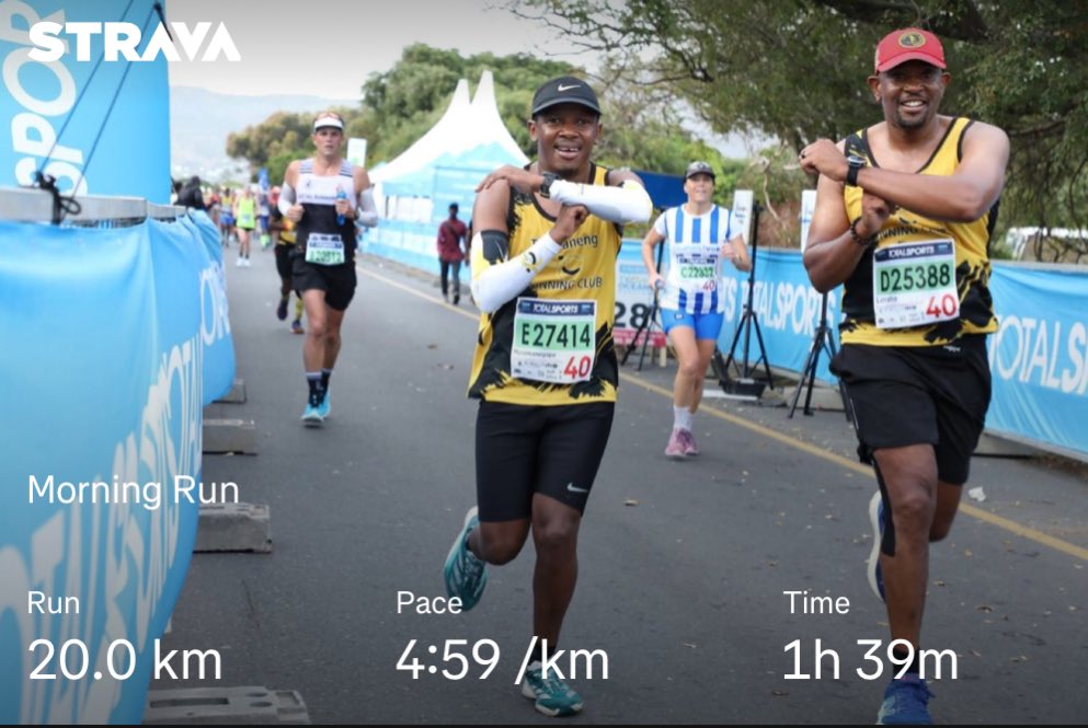 ShimmyMacomo's tweet photo. Day 3 of Kgosi Galeshewe Athletics - KGA Easter Weekend Challenge done and dusted!

The picture was taken at around Noordhoek during the TOM Ultra 2025. This was moments before Chapmans Peak separated Pirates fans from Chiefs fans😂😂😂 #ShutUpAndRun #RunWithGod #ModernGrootMan https://t.co/OVUxXXiAbr