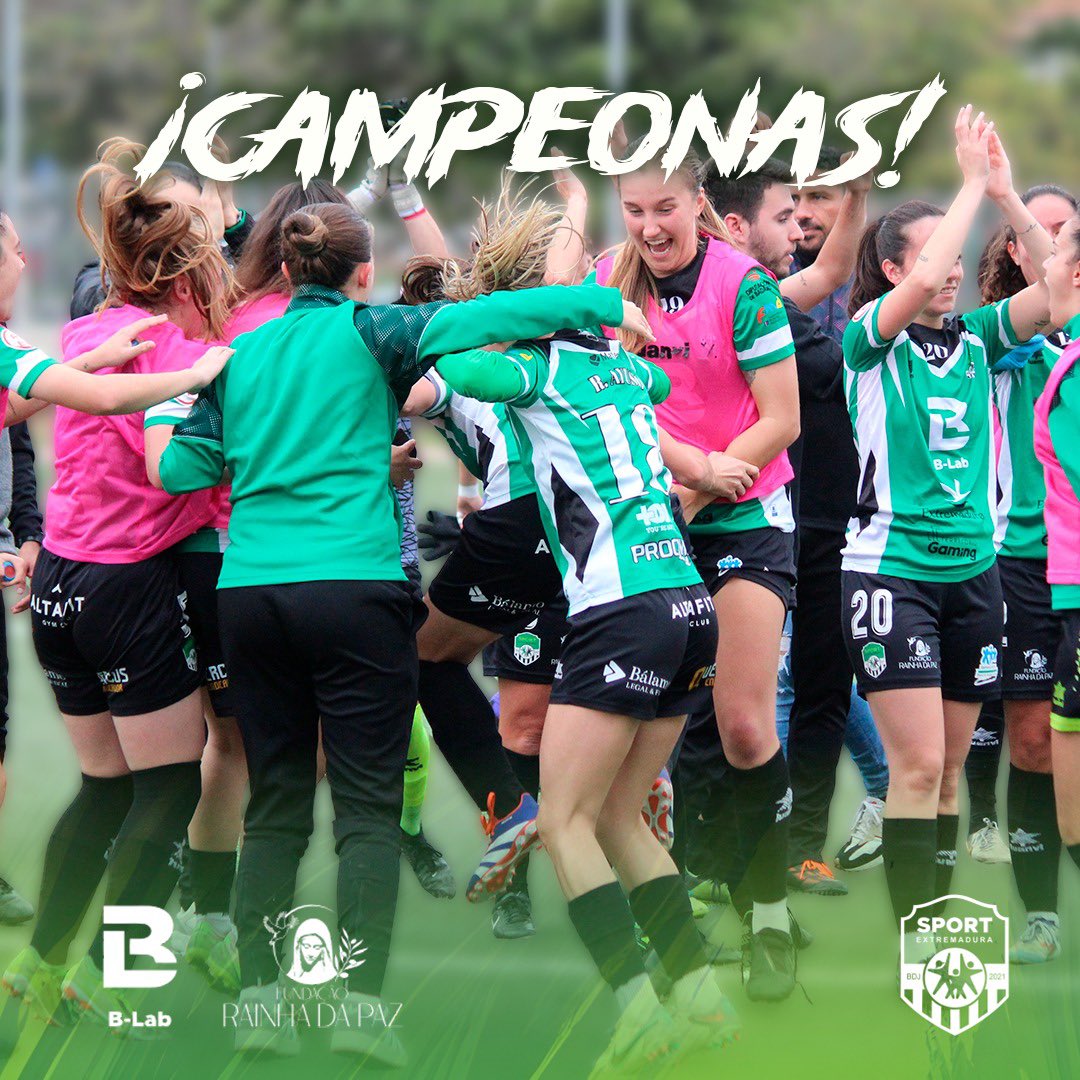 🏆¡CAMPEONAS DE LIGA! 🏆

Orgullo. Trabajo. Unión. Coraje. 🛡️⚔️

Hoy lo hemos conseguido: somos campeonas del Grupo 5 y ponemos el broche de oro a una temporada histórica. 📚

#SportExtremaduraCD #Campeonas #Ascenso #FútbolFemenino #OrgulloExtremeño #MareaVerdinegra