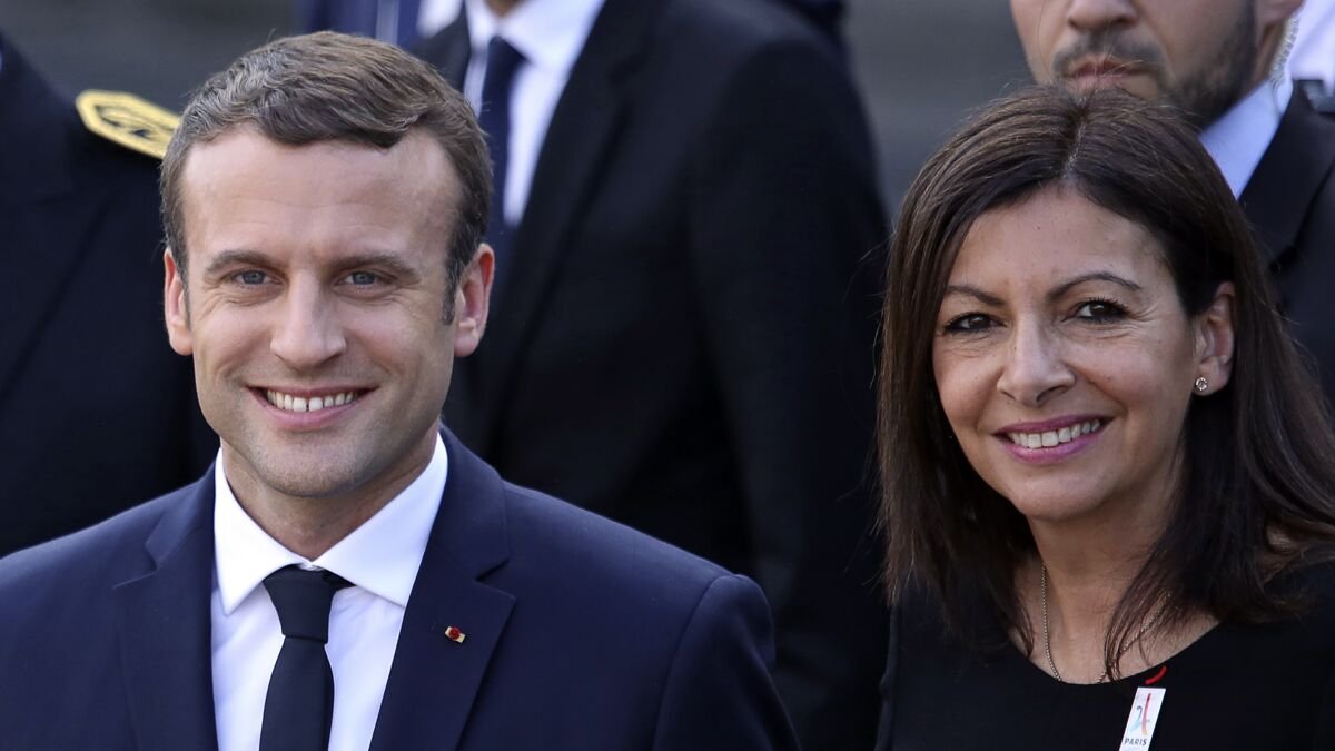 F_Desouche's tweet photo. Après son mandat à la mairie de Paris… Anne Hidalgo vise le Haut-Commissariat de l'ONU pour les réfugiés ; Emmanuel Macron va pousser sa candidature
https://t.co/b4NlFRJtyS https://t.co/KTI9T33YE9