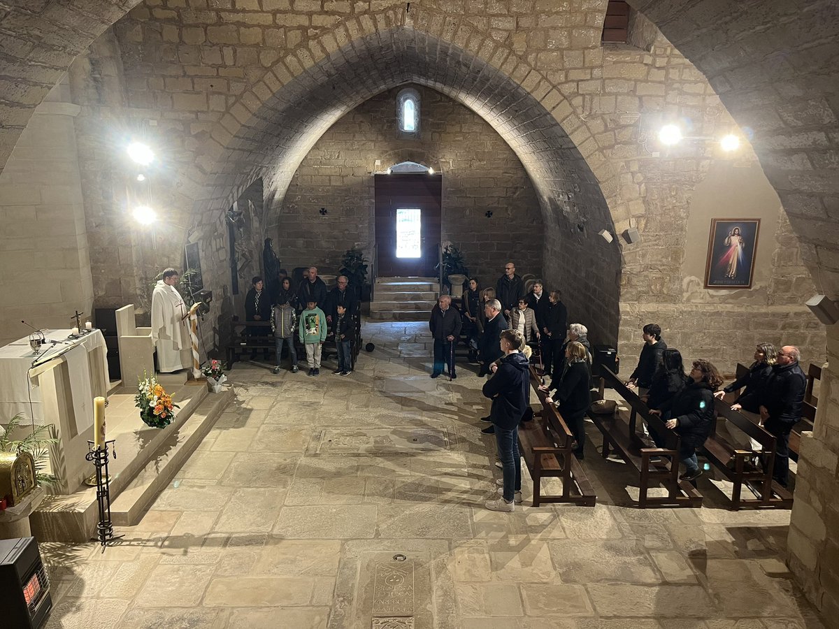 📸 Aquest matí hem celebrat la missa de Pasqua a l’església de Sant Miquel de Forès 

🙌🏻 Al finalitzar, hem realitzat el tradicional sorteig d’una mona. Enguany, la guanyadora ha estat la veïna  Montserrat Fonoll de Cal Ramonet.