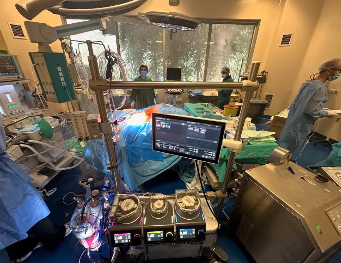 🇹🇷 "Sağlıklı Türkiye Yüzyılı", Yerli Teknolojide Önemli Bir Adım : ASELSAN’ın Kalp-Akciğer Makinesi TÜSEB’in IDEA Laboratuvarlarında Başarıyla Test Edildi.

Cumhurbaşkanımız Sayın Recep Tayyip ERDOĞAN’ın liderliğinde Sağlık Bakanımız Sayın Prof. Dr. Kemal MEMİŞOĞLU’nun desteğiyle