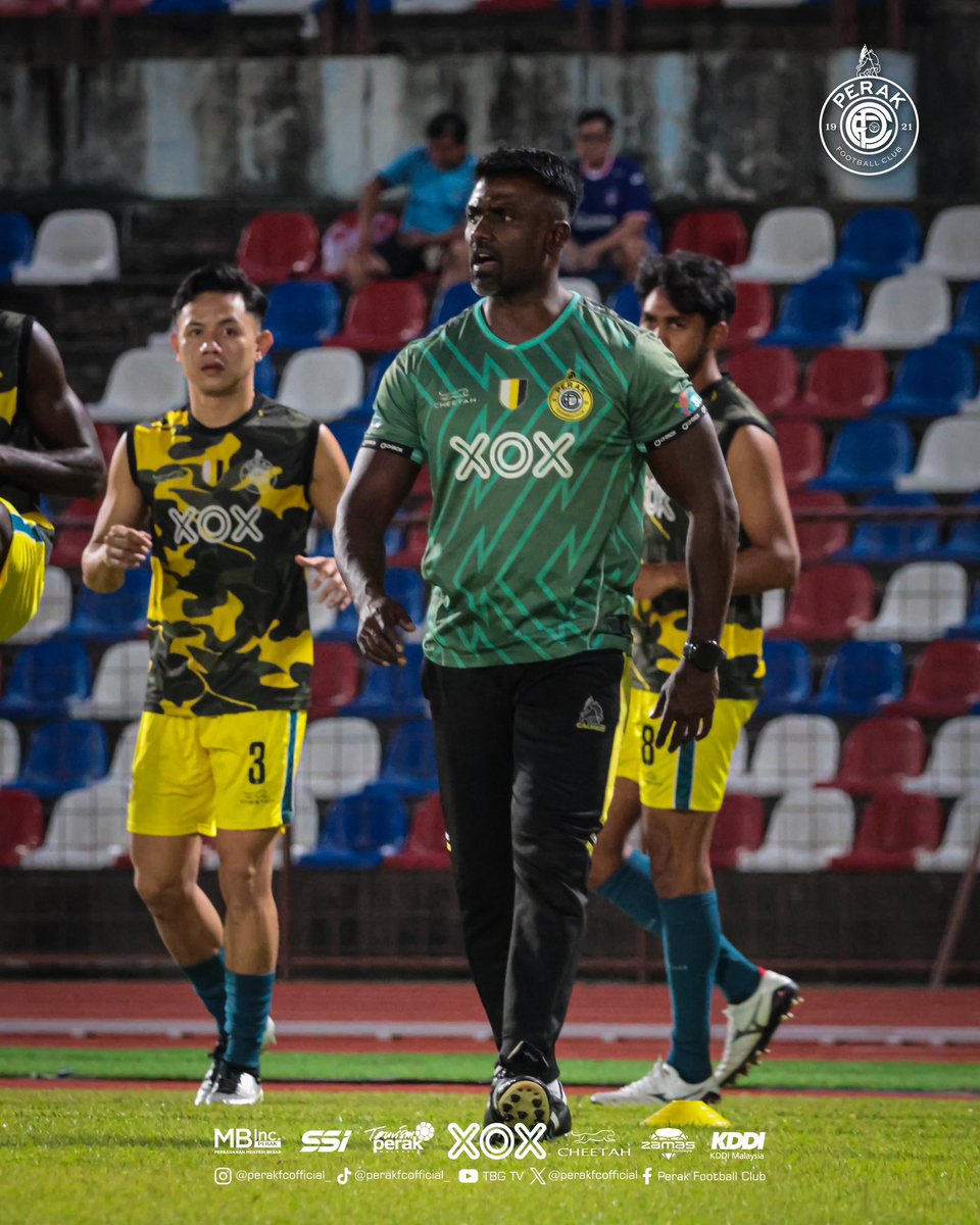 Sesi memanaskan badan sebelum sepak mula perlawanan. 

🏆 LIGA SUPER 2024/25 (LS26)
⚽️ Sabah FC 🆚 PERAK FC
📆 AHAD, 20 APR 2025
⏱️ 9:00 Malam
🏟️ Stadium Likas
📡 Astro Arena Bola 2 (CH804) 

🤍💛🖤

#SABvPRK