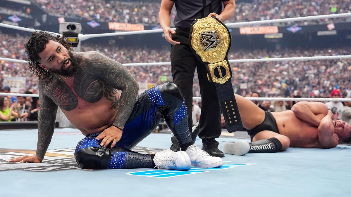 hourlyusos's tweet image. the new world heavy champion i’m so proud of you 💙

#WrestleMania #JeyUso