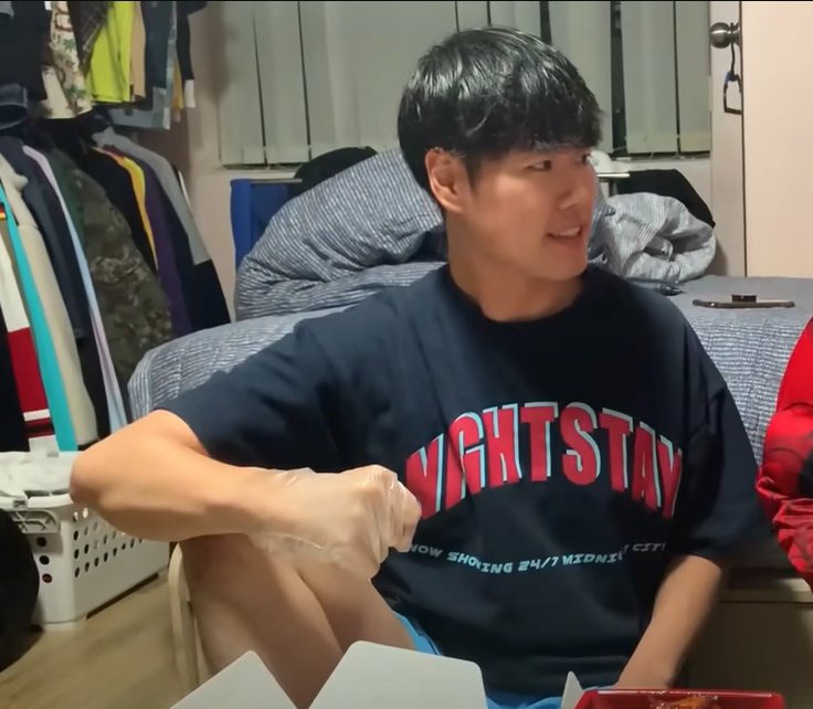 KirchOff_326's tweet photo. 니가몰알아!                       내가 조랭이..??
조랭이떡같이
생긴게!! ㅡㅡ https://t.co/SAITloOu3i