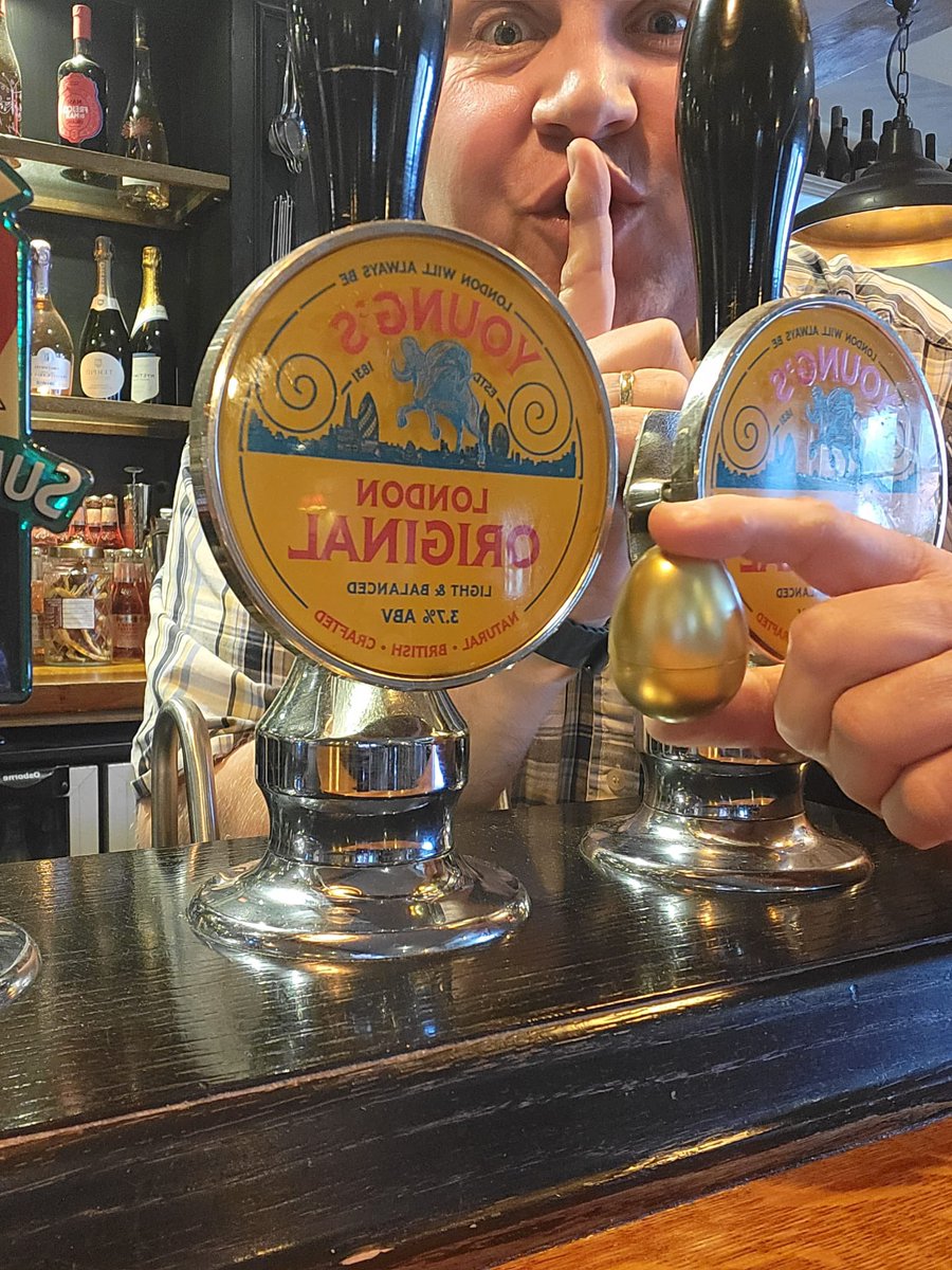 Can you find the Golden Egg🐣?

<a href="/TheGrantleyArms/">The Grantley Arms</a> 

#Easter2025 #EasterDay #EggHunt2025 

<a href="/YoungsPubs/">Young's Pubs</a>