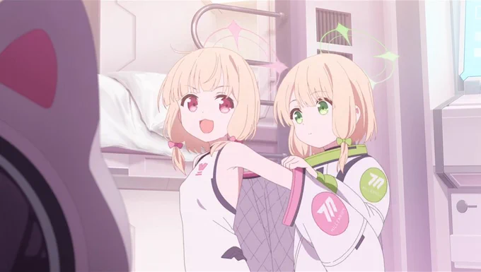モモミドちゃんの仲良しお着替えかわいい 