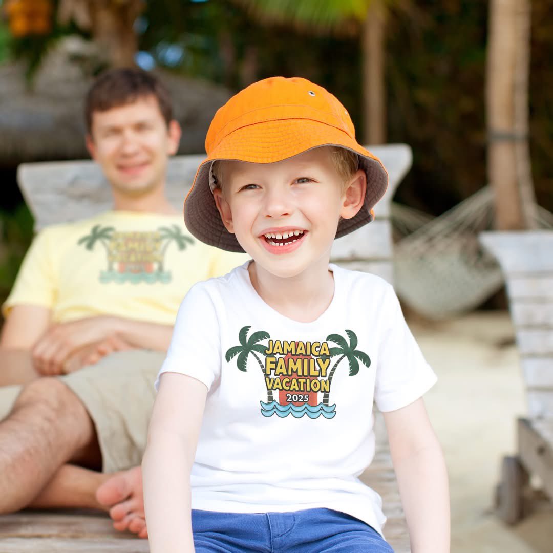 Vacay mode: ON! 🌴☀️ Match with your crew in custom family vacation tees—because memories deserve style. #SquadGoals #FamilyVacay #CustomTees #CustomApparel #BigFrogLife