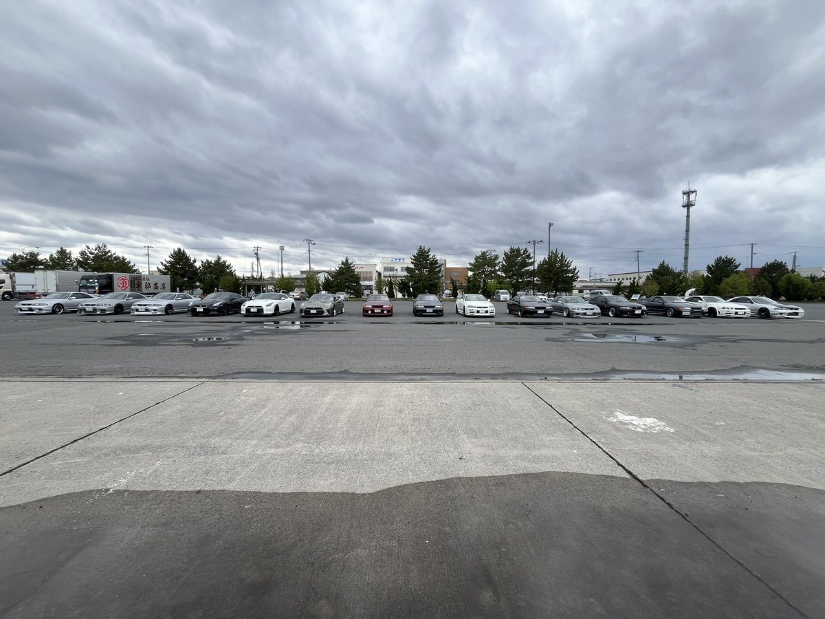 けいご_R33 tweet media