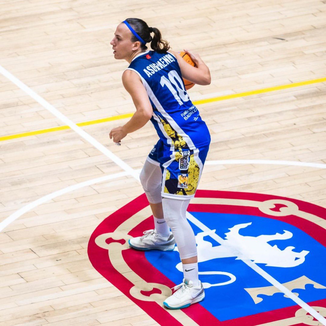 Gracias Navarra, gracias afición 💙
Fin a otro capítulo del libro.

#FinDeTemporada #CaerParaLevantarse #OtraBatallaMás
#letsgoblues