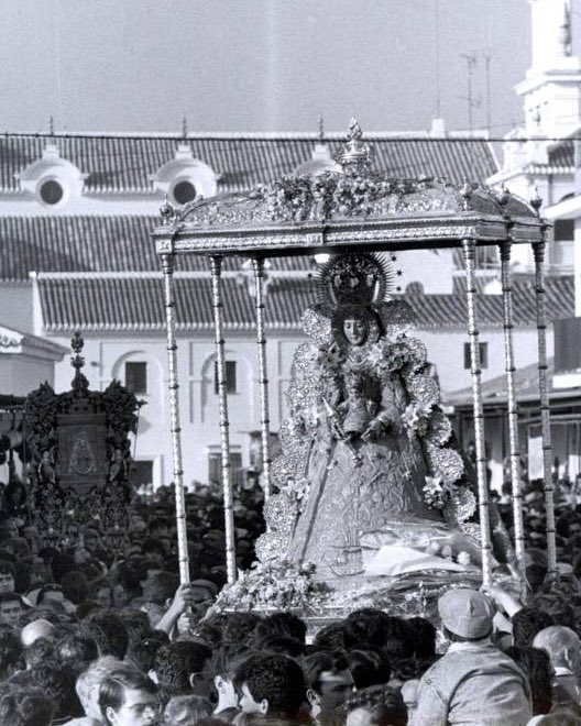 Hermandad del Rocío de Málaga tweet media
