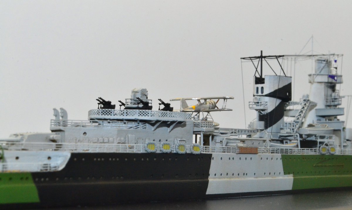 SMpiaoking's tweet photo. 1/700 HNLMS De Ruyter
ABDA Fleet
Flag of Rear Admiral Karel Doorman

デ・ロイテル
ABDA攻撃部隊
カレル・ドールマン海軍少将旗艦
#艦船模型 #デ・ロイテル https://t.co/wtSJhIFSIJ