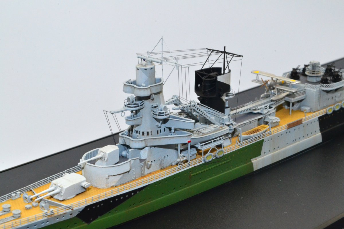 SMpiaoking's tweet photo. 1/700 HNLMS De Ruyter
ABDA Fleet
Flag of Rear Admiral Karel Doorman

デ・ロイテル
ABDA攻撃部隊
カレル・ドールマン海軍少将旗艦
#艦船模型 #デ・ロイテル https://t.co/wtSJhIFSIJ