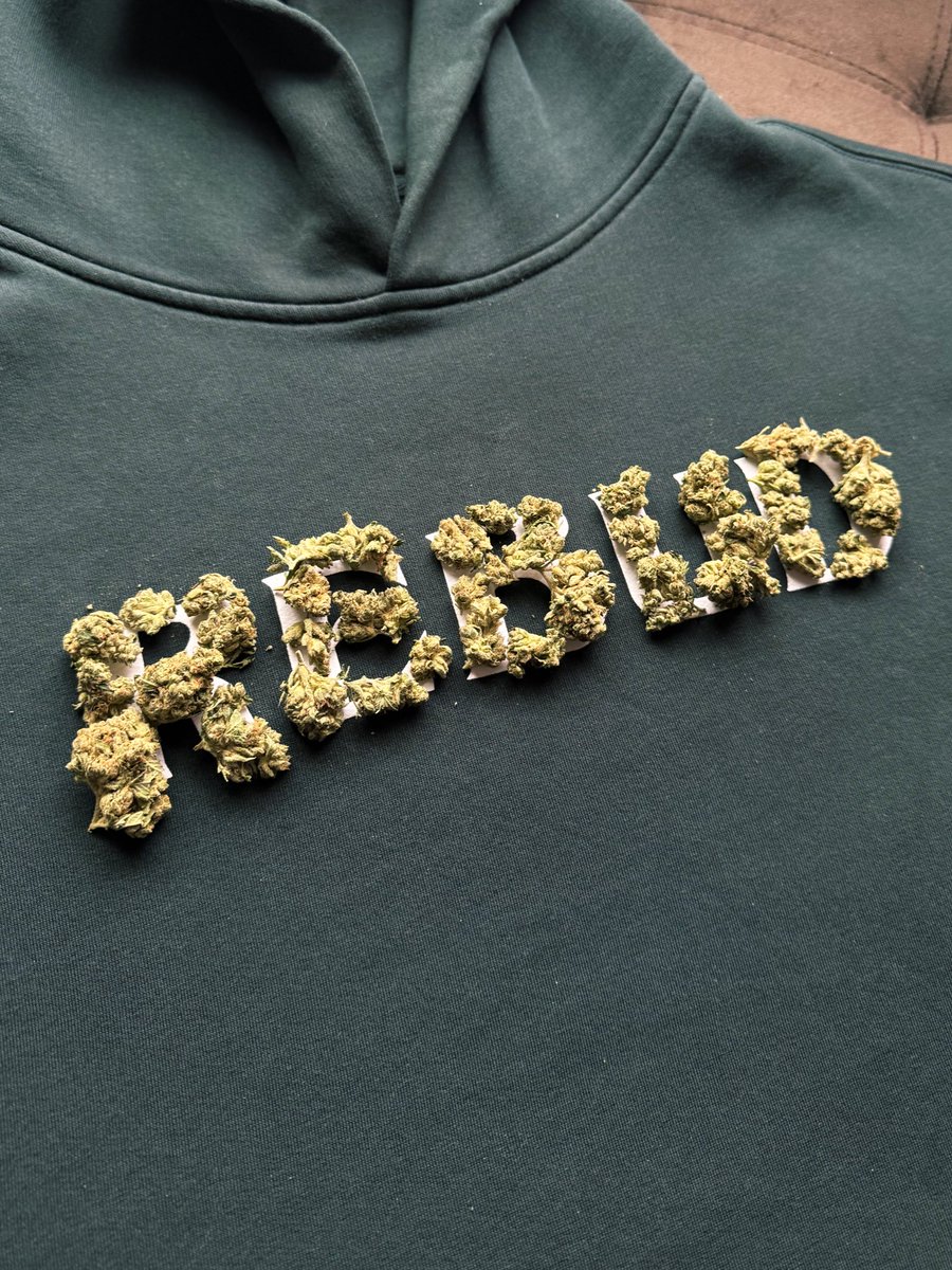 GM and Happy 4/20💨

Roll a fattie today 🤙