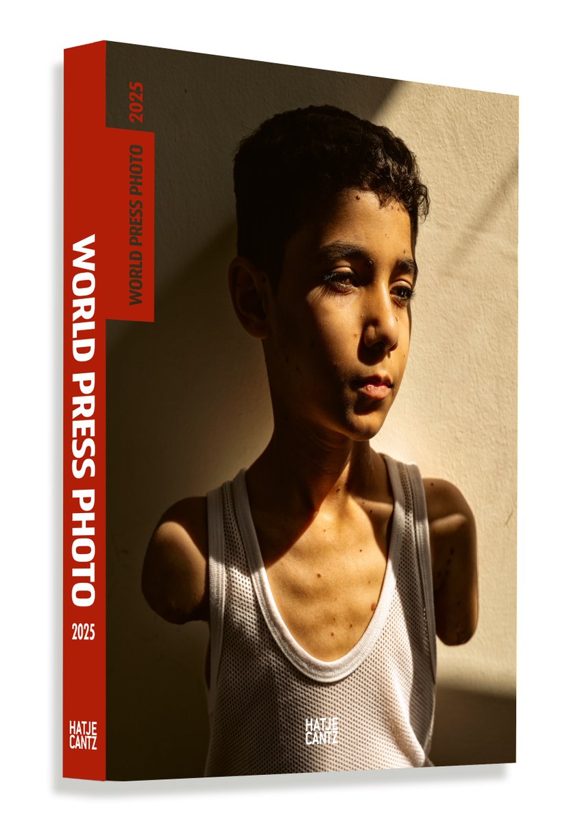 The World Press Photo Yearbook 2025, our annual collectible publication presenting the award-winning photographs and stories of the 68th annual World Press Photo Contest, is now available to pre-order: worldpressphoto.org/yearbook