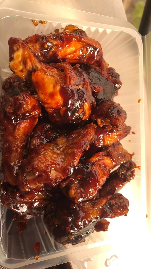 antyburger_'s tweet photo. Available now! 
1st frame-4000
2nd frame-5000
3rd frame-7000
4th frame-3000/6000
📍Wuse zone2, Abuja
Kindly retweet please 🙏 https://t.co/nM10V7NxWU