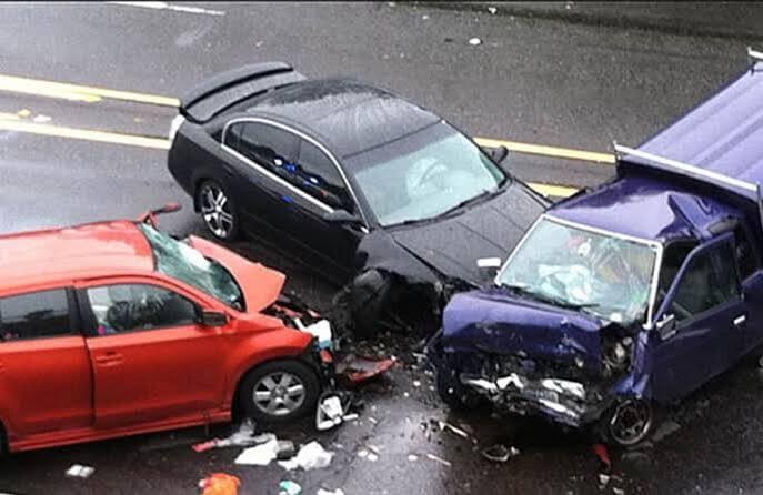 Trafik kazasından kaynaklı merak ettiğiniz tüm sorularınızı sorun, cevaplayalım.