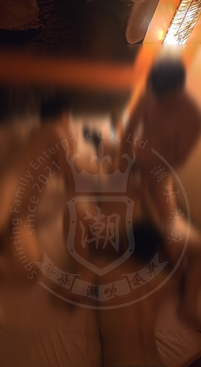 在旁邊OB真舒服！
隔天早上問女孩：昨晚舒服嗎？
女孩一臉滿足直接給了我：👍
看女孩開心的臉😊
第一次促成大成功😋

不需要去猜測是誰
只是一個紀錄分享

#勿無腦留言
#照片當事人都知情同意 https://t.co/tDwG1VYRLL