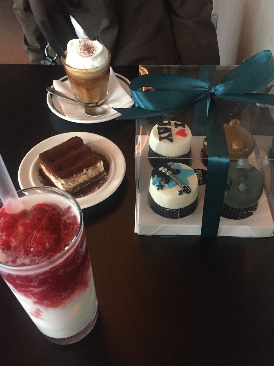 해피쫑데이🎸🩷