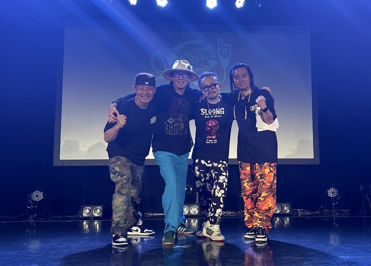 PerformerParts's tweet photo. スペシャルゲストライブ!とにかくハンパなく盛り上がった!
動画お楽しみにしてね!たくさん撮ったよー
写真はリハーサル直後ね!
#LRUP
#lrightup https://t.co/1k6hNvvOs5