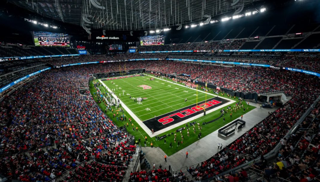 UNLV offered! <a href="/Bam_Amina/">BAM AMINA</a>