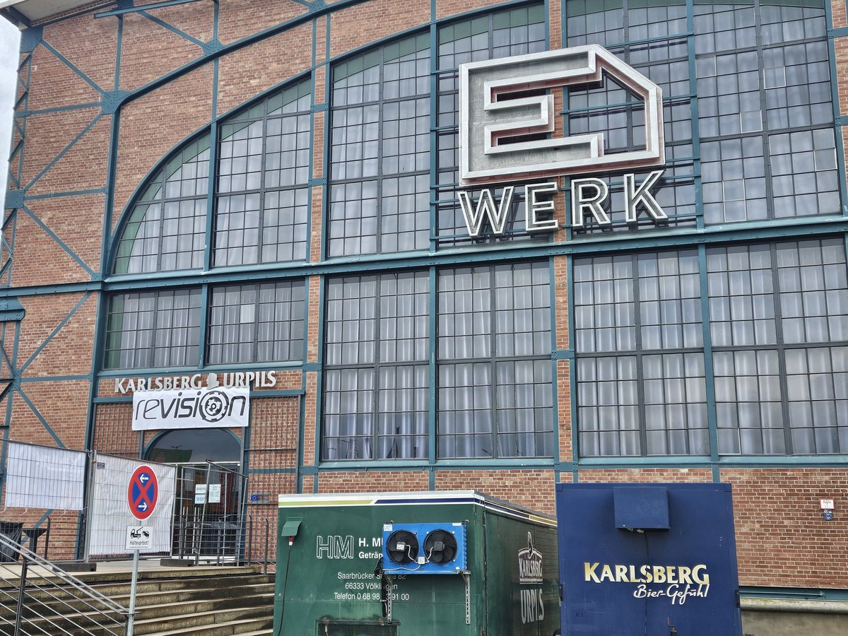 Mirco Müller tweet media