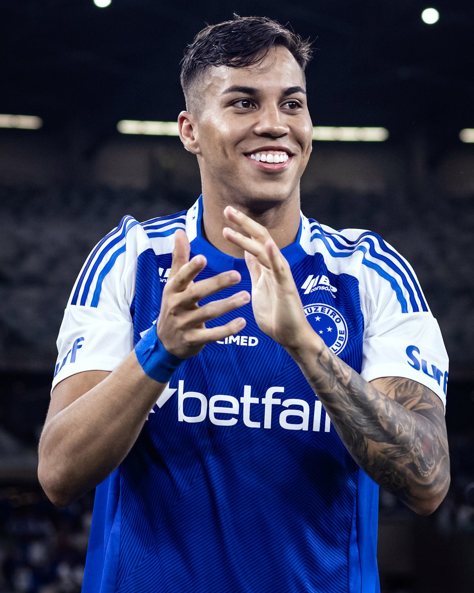 SofascoreBR's tweet photo. Kaio Jorge entre todos do @Cruzeiro desde que estreou no time:

1º em gols (10)
1º em participações em gols (12)
1º em finalizações (65)
1º em finalizações no gol (30)
1º em ações na área rival (105)
3º em grandes chances criadas (5)
3º em faltas sofridas (41)

🔥🔥 https://t.co/8rIm2jaDEW