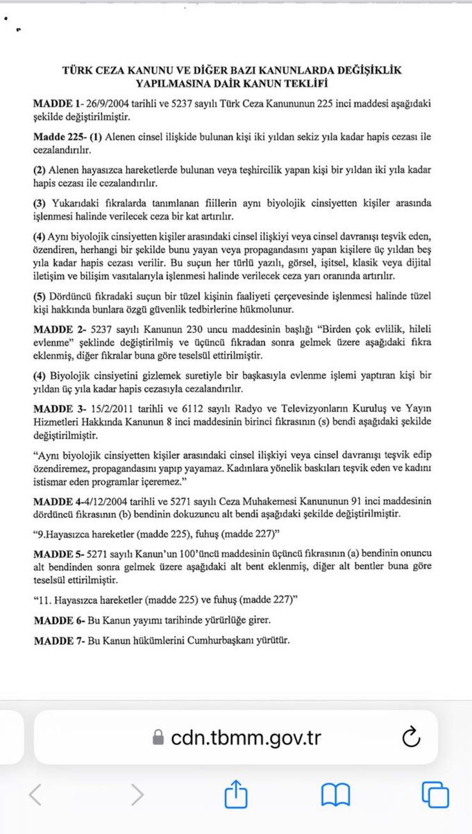 Korkunç! Engizisyon bu! Profilinize gökkuşağı bayrağı koyarsanız beş yıla kadar hapis yatabilirsiniz!