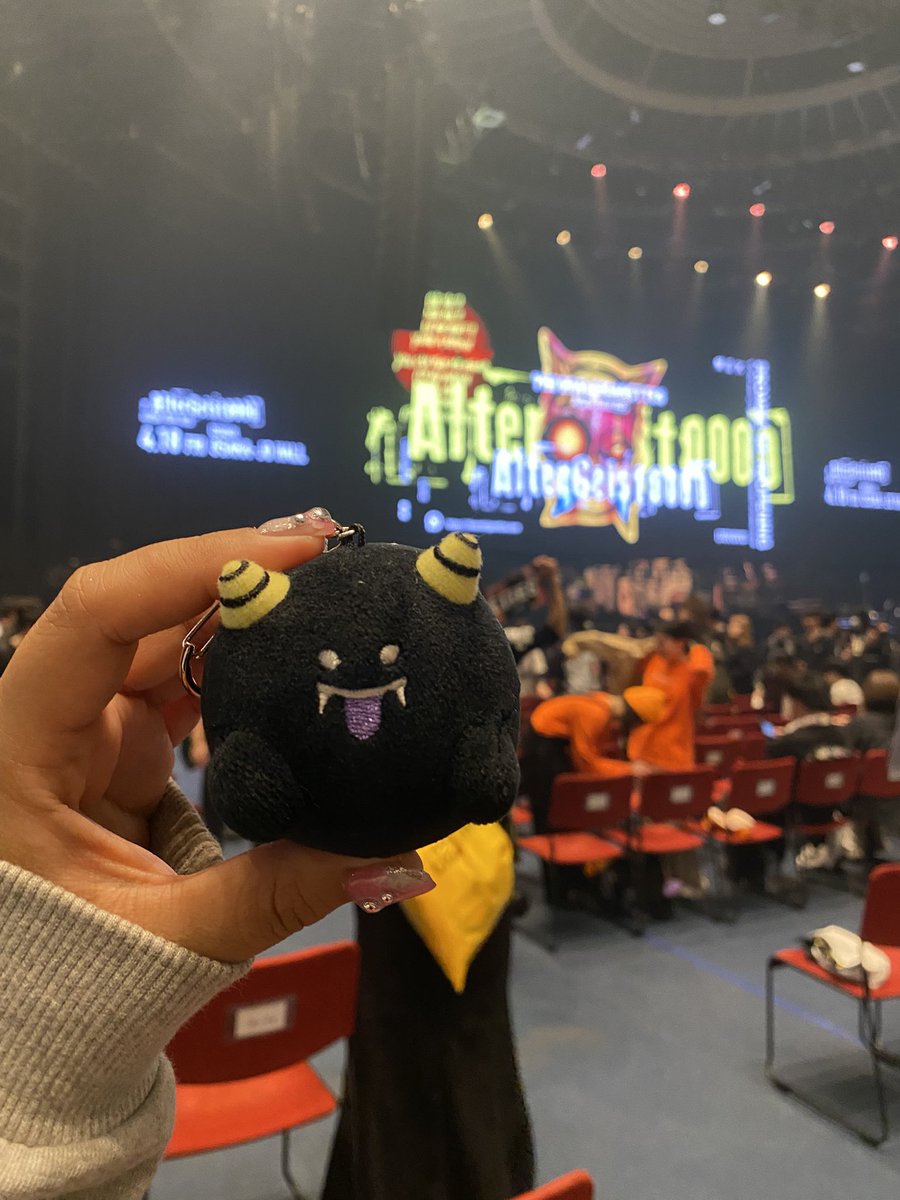 tam_ender_58's tweet photo. 横浜も最高だったけど、大阪も最高すぎて楽しかった〜( ; ; )❤️‍🔥❤️‍🔥

#AlterGeist0000 
#THEORALCIGARETTS 
#大阪城ホール https://t.co/Lqm3Rcl4VL