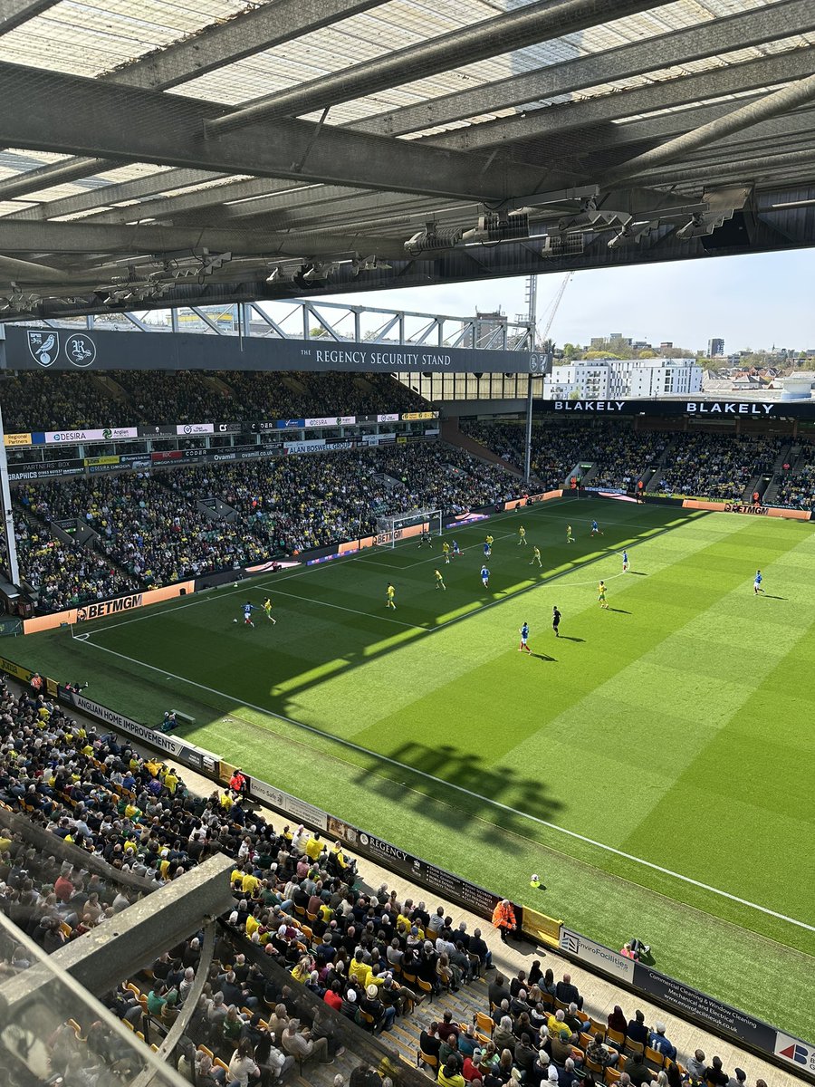 Chris Reeve tweet media