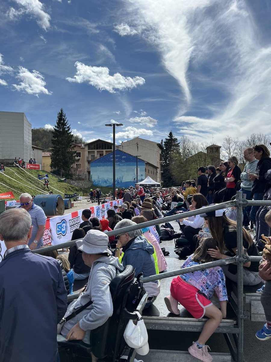 MC_Abadesses's tweet photo. 🤩La zona indoor fa goig! #3DTS #3dts2025 #santigosa #trial #somtrial #stjoanab https://t.co/OIx36zF3V1
